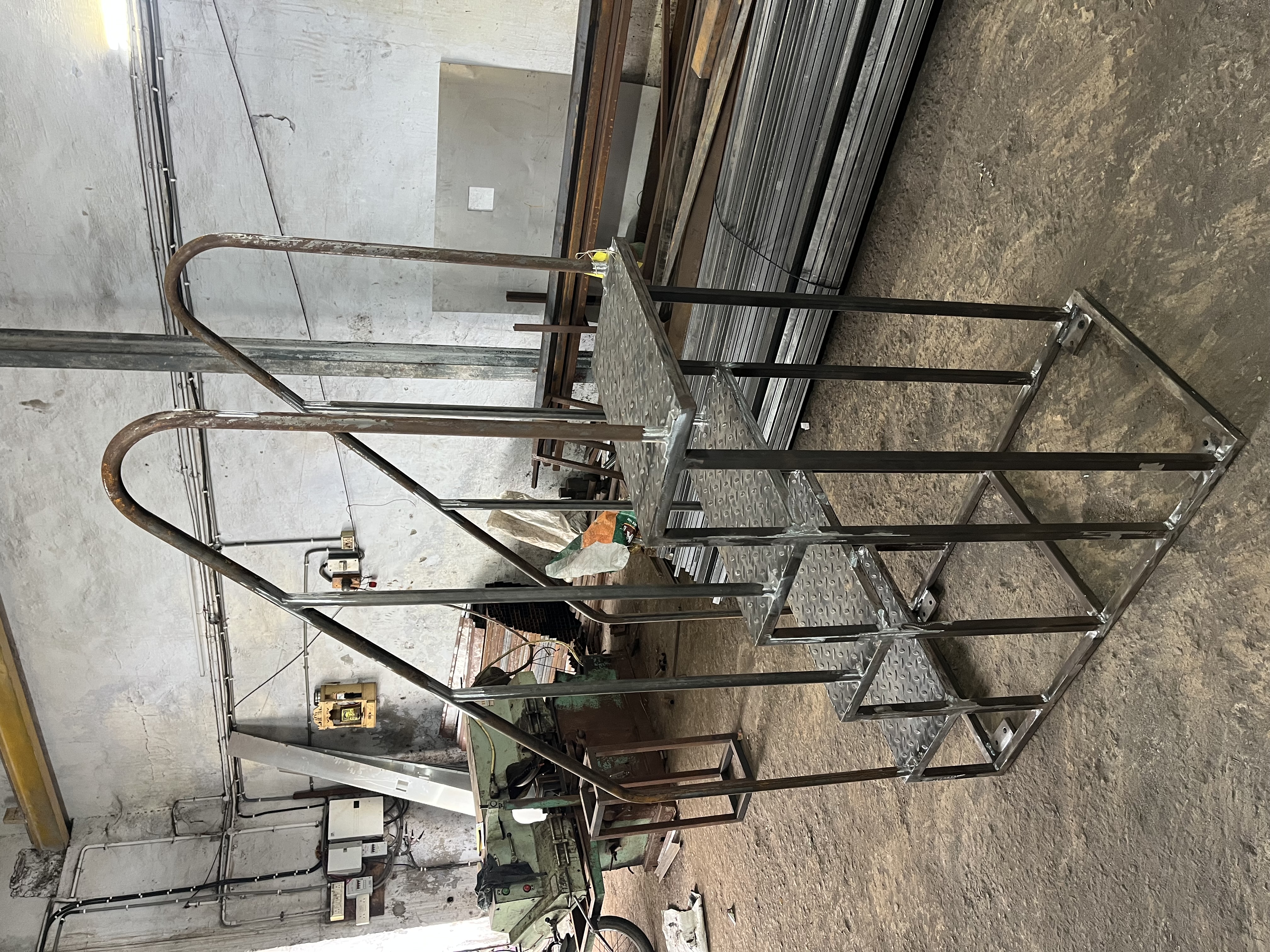 Industrial staircase fabrication variant 1